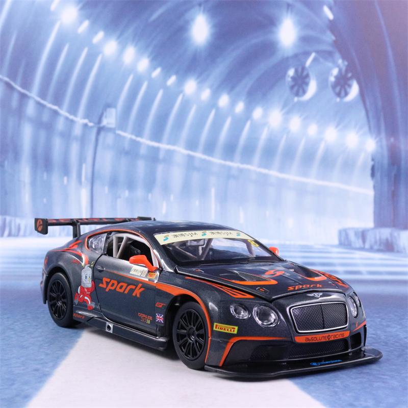 Модель игрушечного автомобиля Bentley Continental в масштабе 1/32 — фото 17