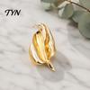 Women Minimalist Jewelry Irregular Leaf Alloy Brooch Pin, Silver Golden Plated Leaves Everyday Wear Lapel Clothing Accessory for Men Coats Decorative