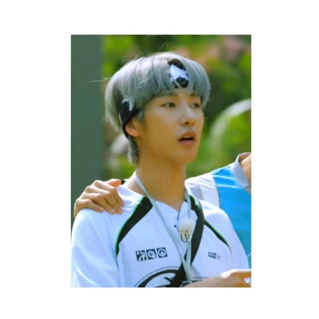 [USED] LOTSYOU Headband Navy Unisex