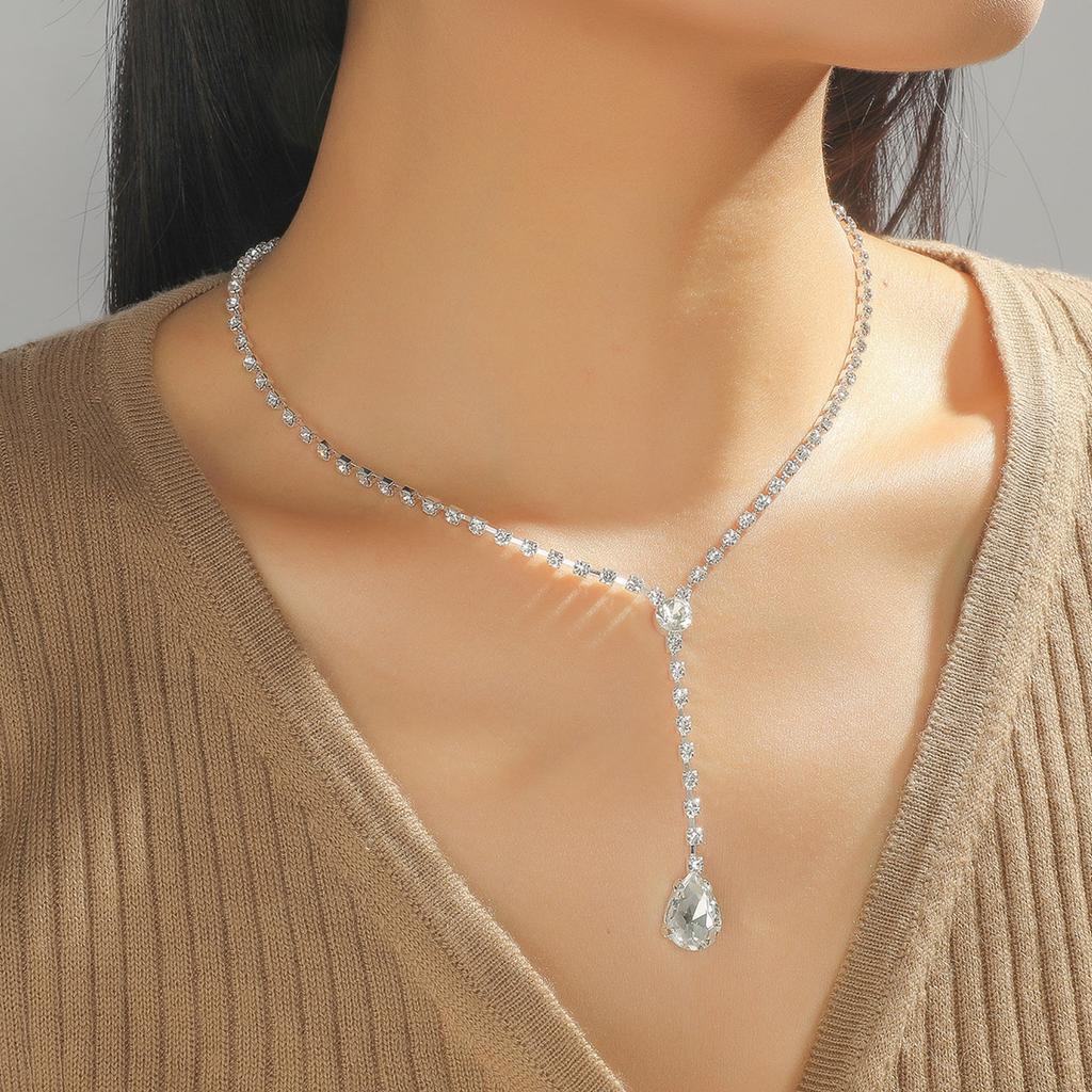 Gem Necklace Fashion Wedding Photography Jewelry Delicate Rhinestone Necklace Earrings Bridal Dress Jewelry Two-piece Set