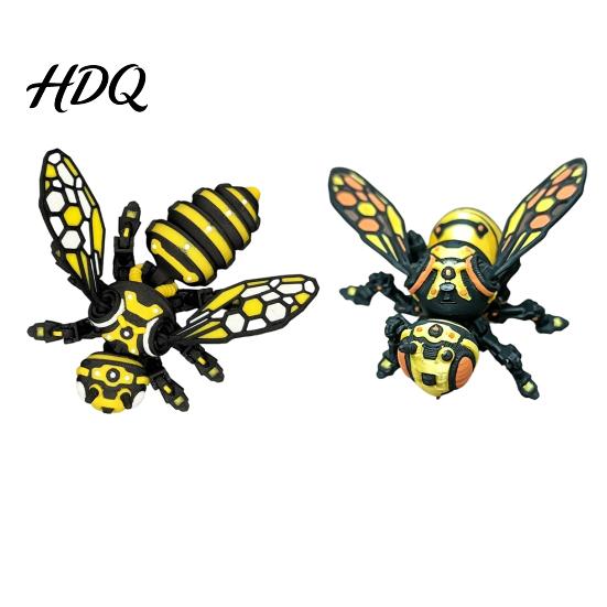 Customizable Poseable Figure 3D Printed Articulated Bee Toy Keychain Ornament Posable Mechanical Creature Model Insect Figurine for Desktop