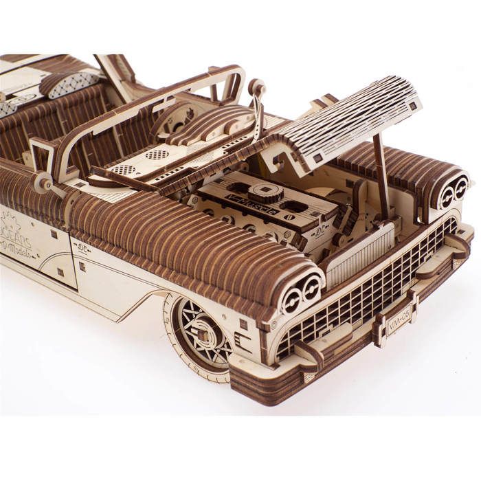 Maquette en bois voiture : Cabriolet VM-05, modèle mécanique