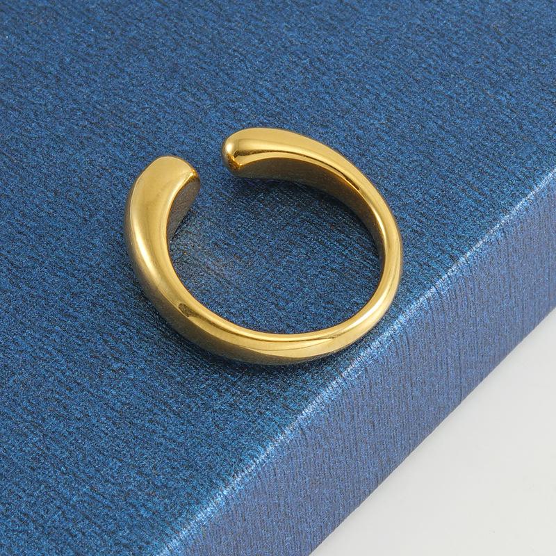 18k Gold European and American Fashion Open Ring - Versatile Stainless Steel Titanium Design for Women