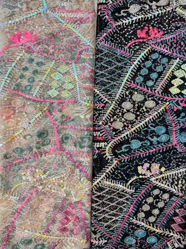 Factory Direct New Medium Weight Heavy Sequin Embroidery 100% Polyester Breathable Mesh Lace Trim Fabric Floral Beaded