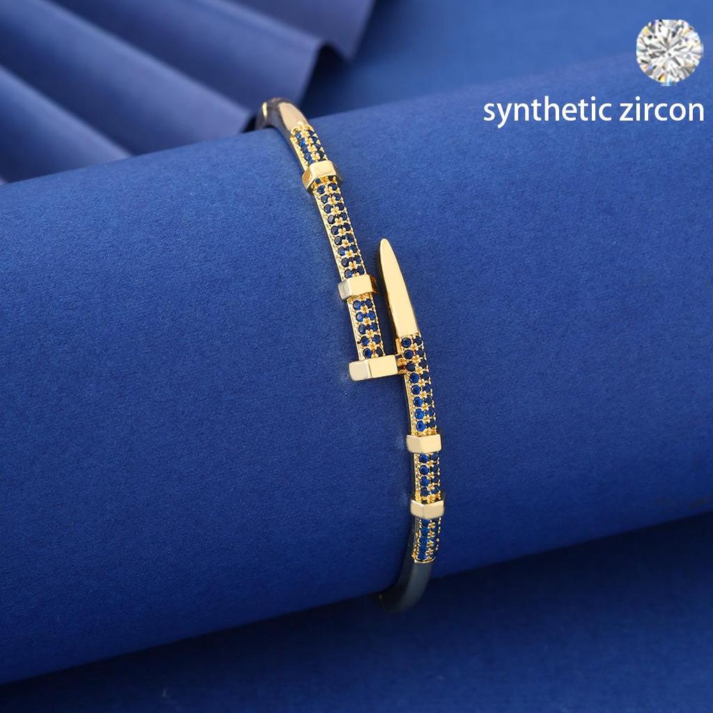 Exquisites 2025 Europäisch-Amerikanisches Nagelarmband mit Zirkon, Luxuriöser Kupferschmuck