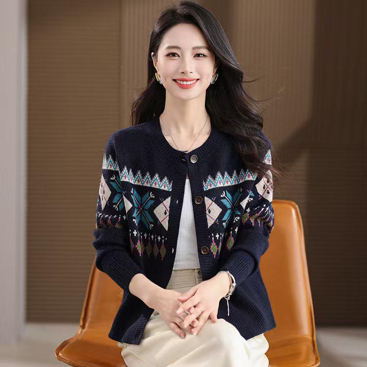 

Autumn & Winter Women s Slim Fit Round Neck Cardigan - Stylish Woolen Sweater Versatile for Every Occasion Extra Large темно-синий