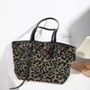Bolsa com estampa de leopardo, bolsa feminina de grande capacidade, nova moda, versátil, bolsa de ombro, outono e inverno, nicho, bolsa tote de ponta