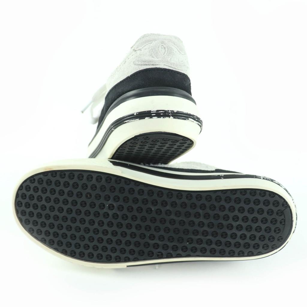 Very Good CHANEL Low cut sneakers COCO Mark Lace-up Suede Leather 36 G45208 Used