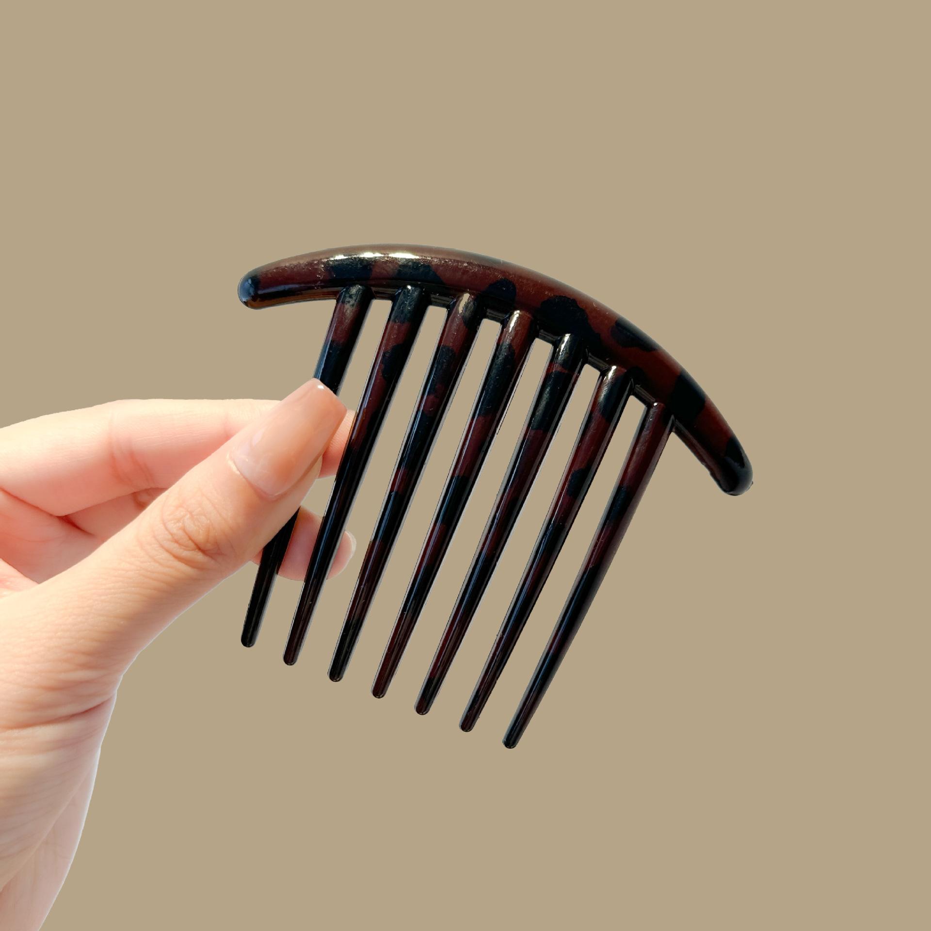 

Black 7 Teeth Hair Combs Jewelry Charm Women Retro Simple Leopard Hairpin Hair Clips Barrettes Fashion Headwear Hair Accessories