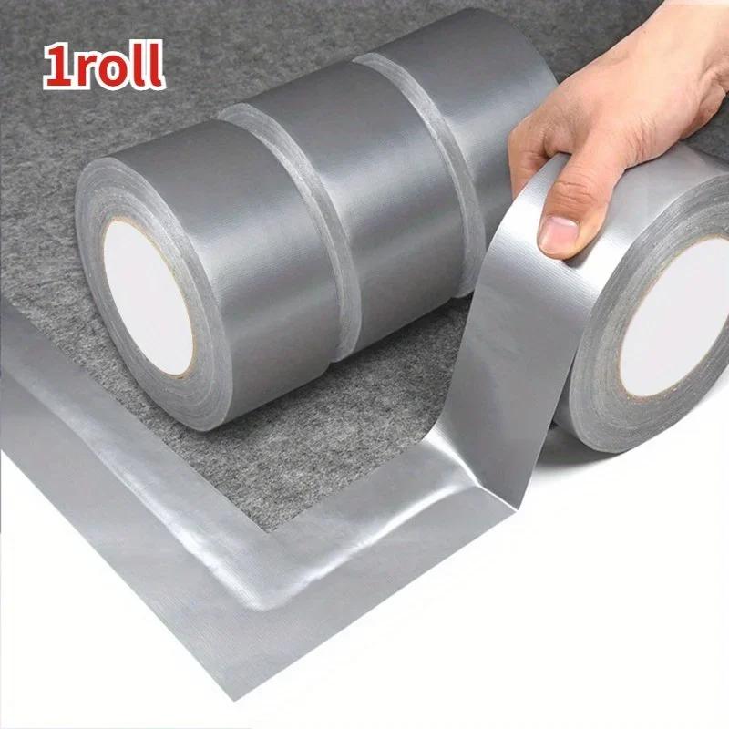 Wielokolorowa taśma tkaninowa jest używana do ochrony rur, uszczelniania drzwi i okien, naprawy poduszek siedzeń, klejenia dywanów i nie tylko.