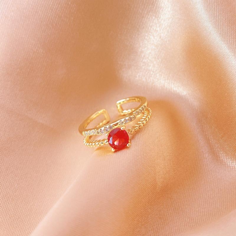 [Copper Products] Diamond-Encrusted Zircon Niche Design Opening Simple Ring Ring Woman