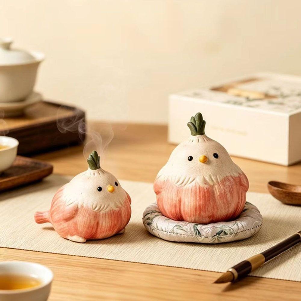 Creative Garlic Bird Tea Pet Cute Resin Garlic Bird Tea Figurine Small Fun Desktop Ornament Tea Table Decoration