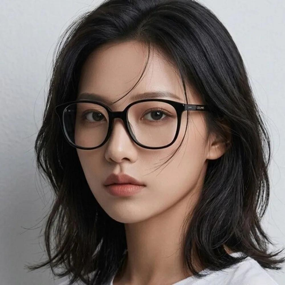 

[Celine] Eyeglass Frames CL50115I 001 Thin Horn-rimmed Glasses for Women and Men Fashion