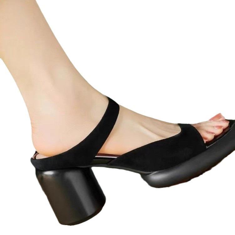 Fish Mouth One-word Slippers Women Wear Summer British Style Roman Shoes 2024 New High Heels with Skirt Half-drag Sandals