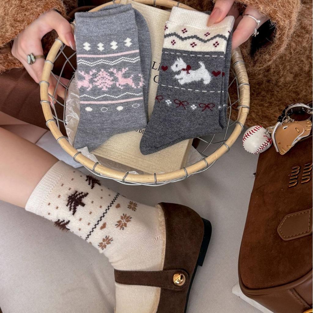 Ladies Autumn and Winter Thickened Warm Retro Wool Boneless Mid Tube Socks