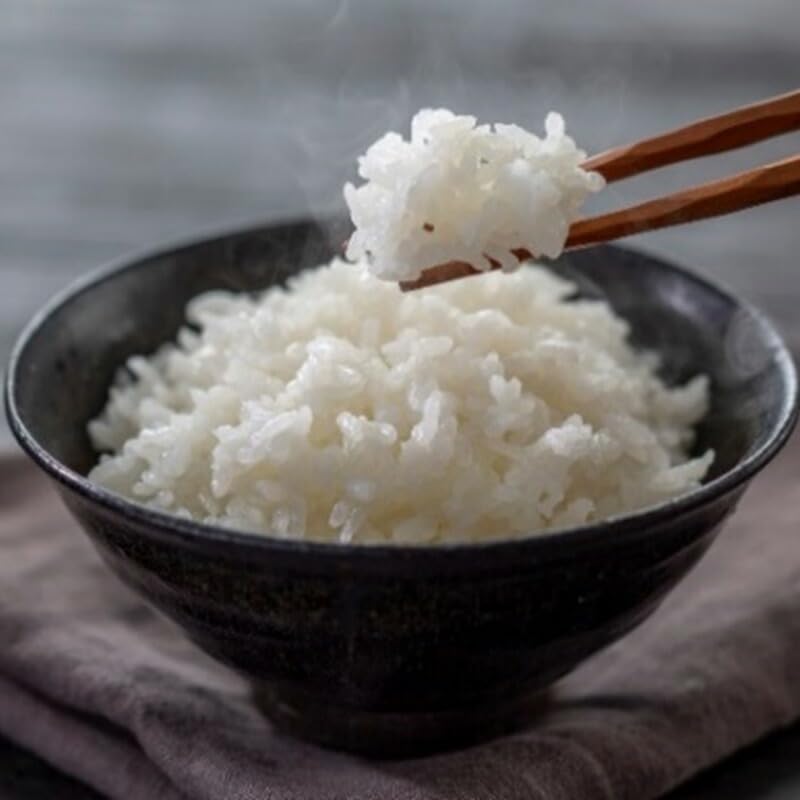 IH Rice Cooker with Charcoal Kamado Tsumugi and Frozen Brown Rice NJ-BW10H-W (White Pearl) Pot, 5.5 Cups, White, Cooking, Silk,