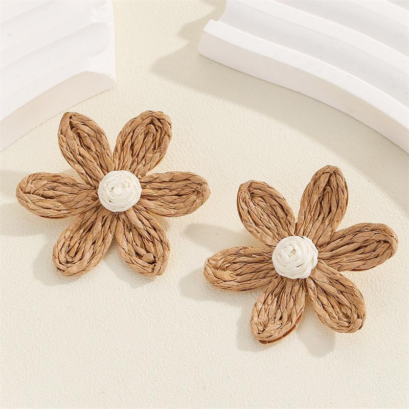 

Квіти ручної роботи, свіжі солодкі сережки з рафії, сережки-гвоздики, аксесуари хакі