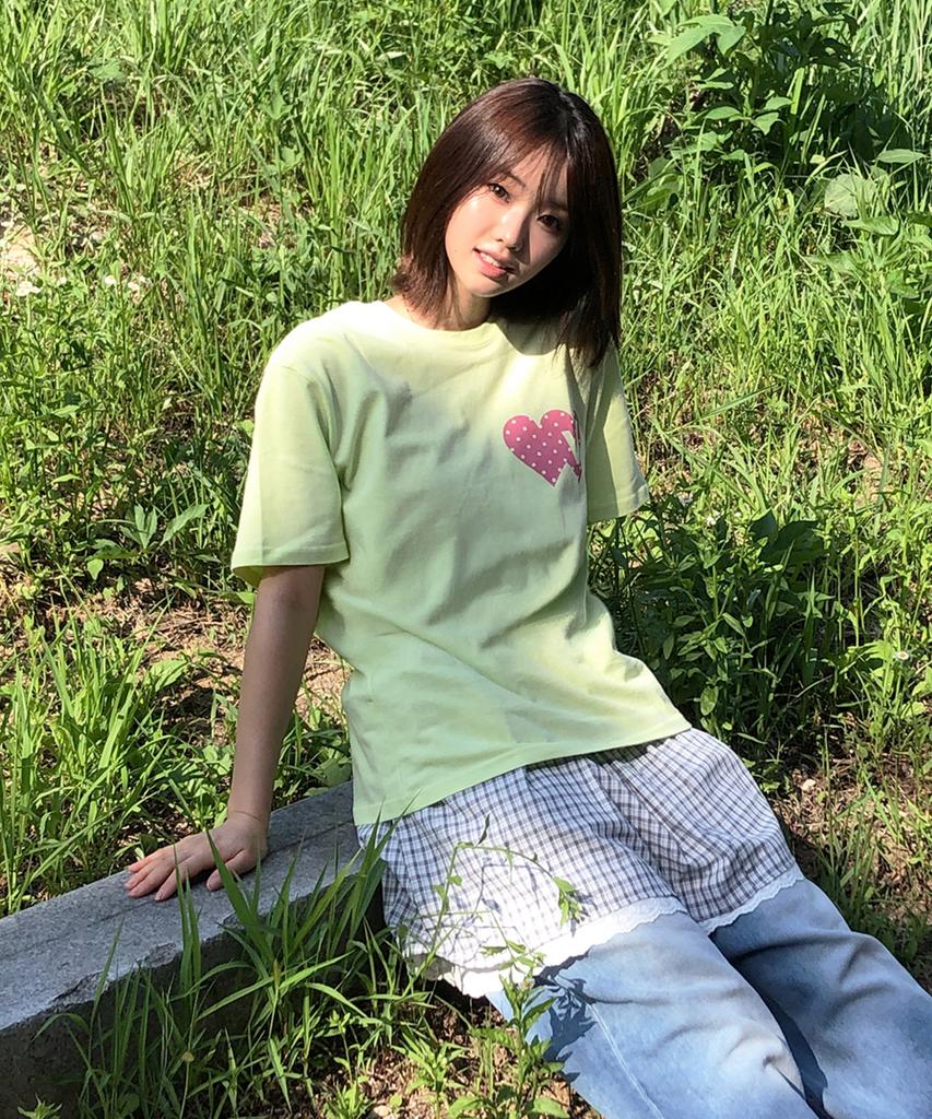 VIDEO JOCKEY Double Heart T-Shirt [Yellow Green]