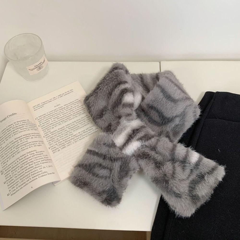 Soft Plush Scarf Windproof Cross Scarf Fashion Neck Wrap Outdoor