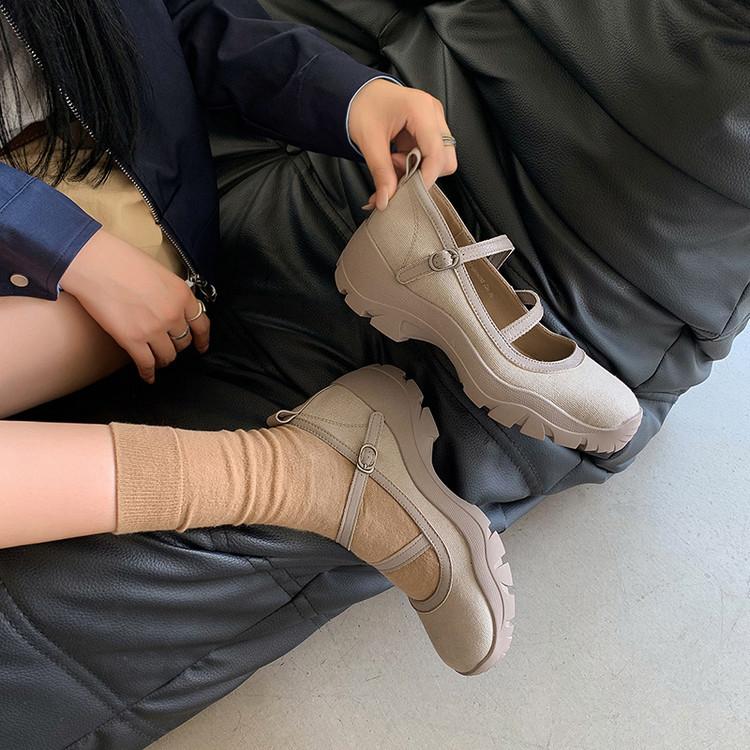 Factory Direct Supply, Small Thick-soled Mary Jane Shoes Women's 2025 Autumn and Winter Cross-buckle Single Shoes