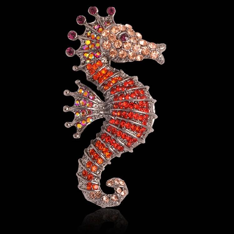 Trendy Seahorse Pin Exquisite Alloy Design Essential Fashion Accessory Elegant Seahorse Pin Decoration For Ladies