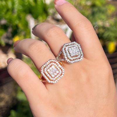 Leichter Luxus Flash Diamantring, Live Design Ring, Leicht mit Zirkonia besetzter Damenringschmuck.