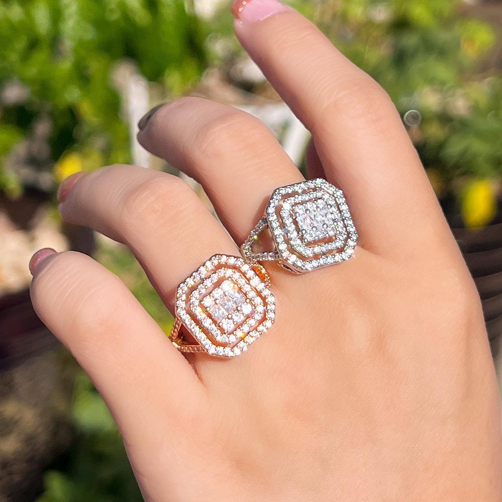 Light Luxury Flash Diamond Ring, Live Design Ring, Slightly Inlaid With Zircon Women'S Ring Jewelry.