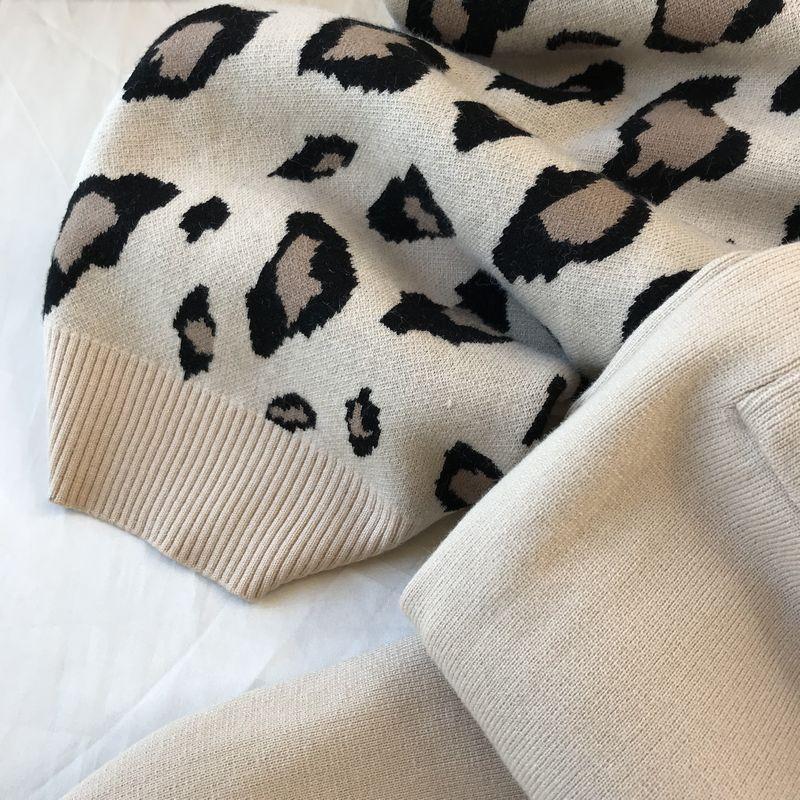 JPNTKY Autumn Collection Instagram Personalized Leopard Print Pullover Long-sleeved Knitted Sweater + Simple Skinny Pants Set