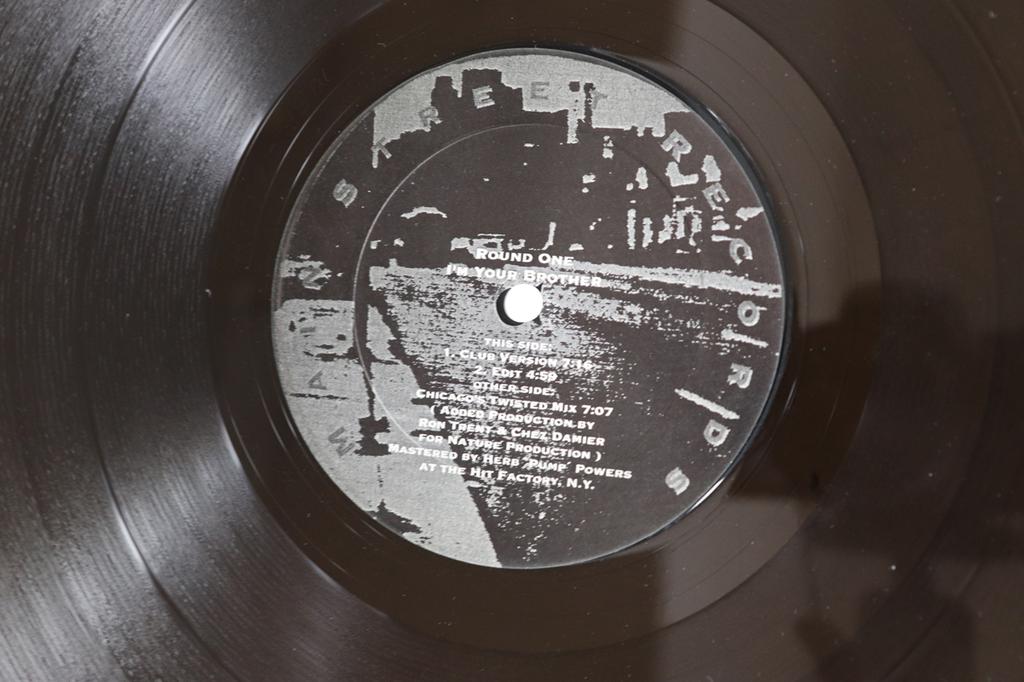 12inch Record ROUND ONE - I'm Your Brother MSR02 Main Street 1994 Germany Dance & Electronica Used