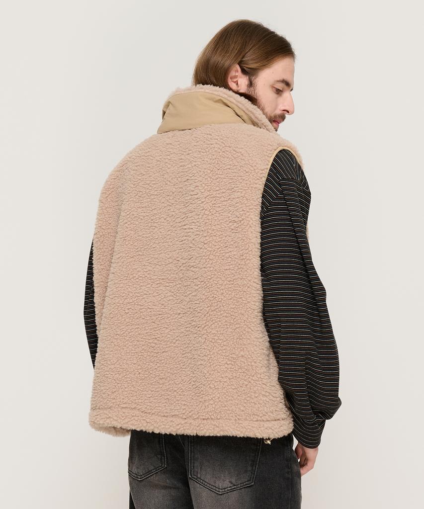 Cargobros Fleece Pocket Vest (Beige)