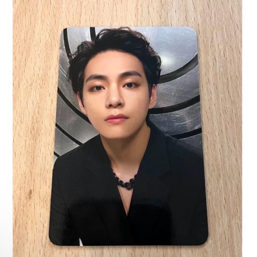 [USED] BTS FESTA 2024 ARMYZONE Taehyung V Trading Card Hard Case