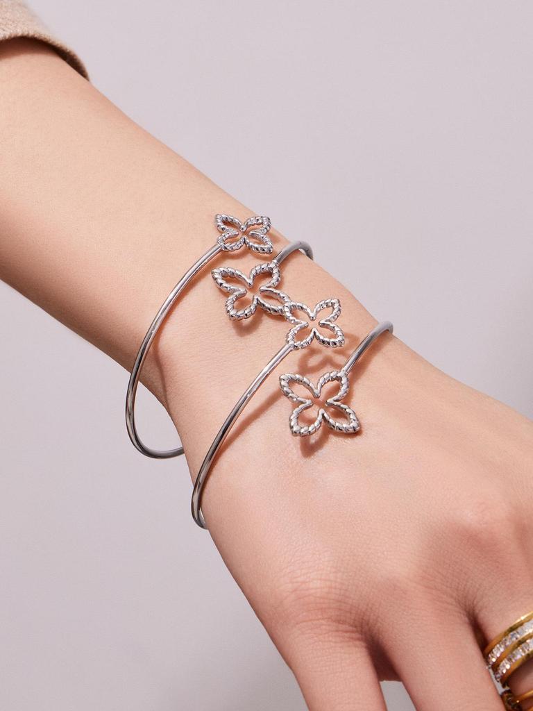 Elegant Double Flower Open Bracelet, 18k Gold-Plated Stainless Steel