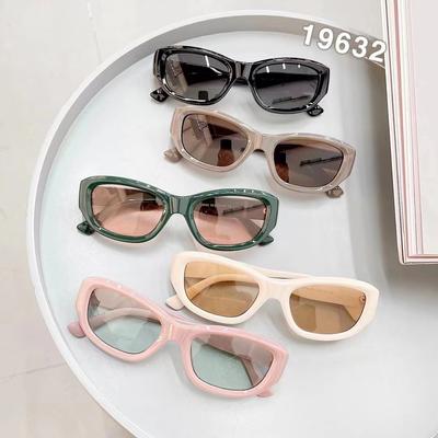 Ochelari și accesorii – Ochelari de soare