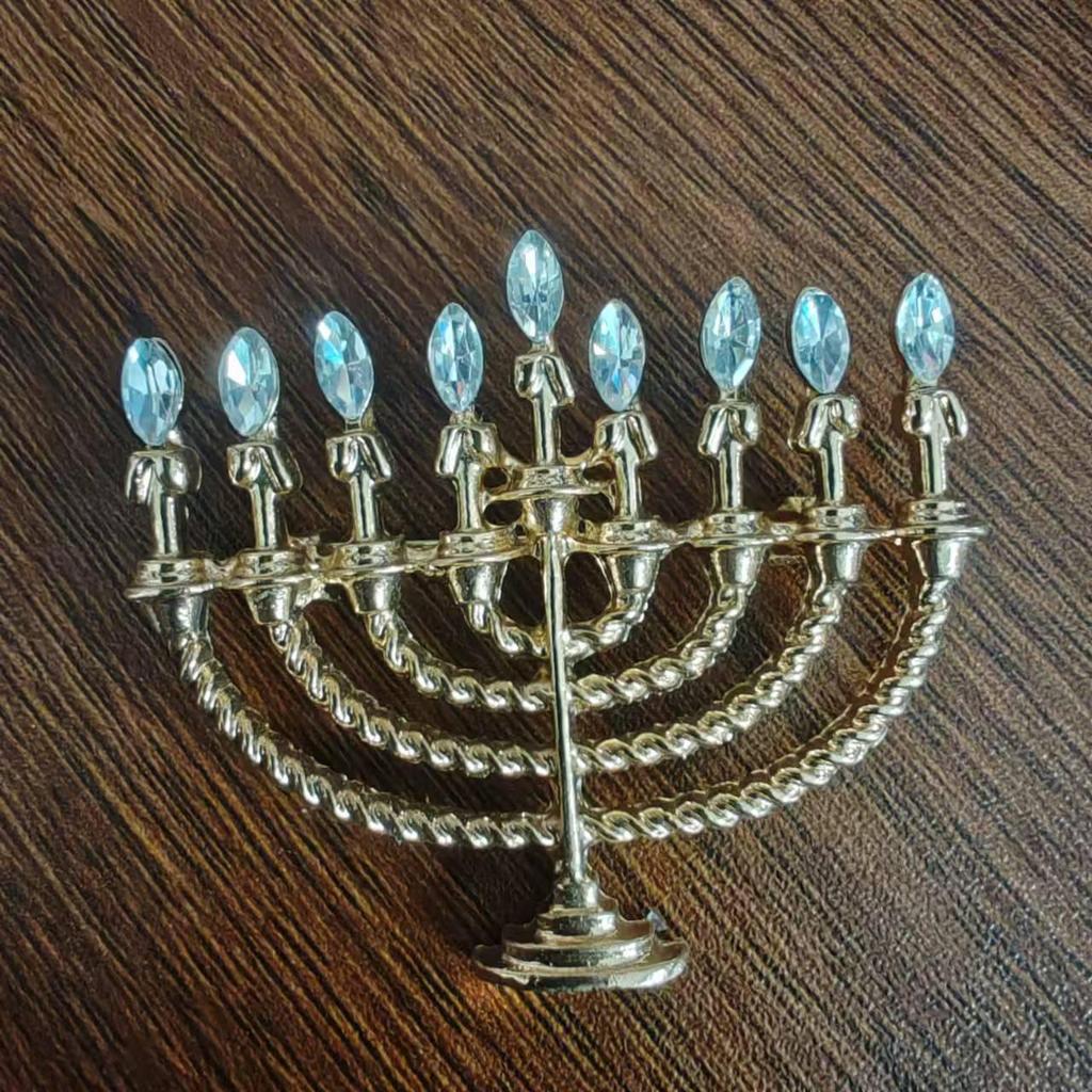 High-End Korean Alloy Scarf Buckle with Diamond, Pearl, and Brooch Pin Accessories