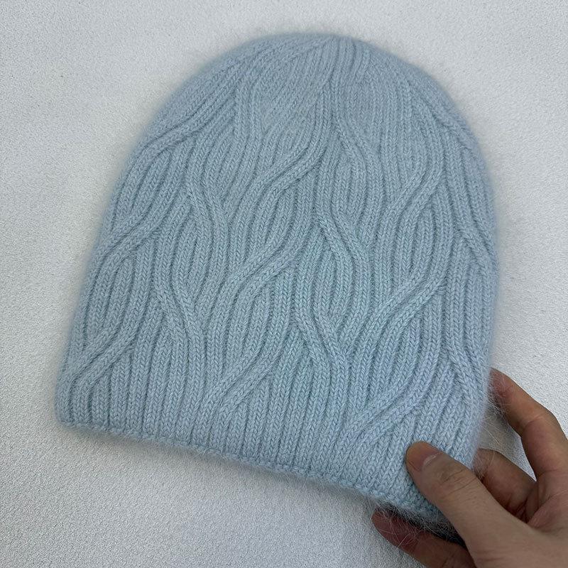 Autumn and winter new women's high-end knitted outdoor warm soft waxy plush knitted hat, solid color versatile stacking hat shows face