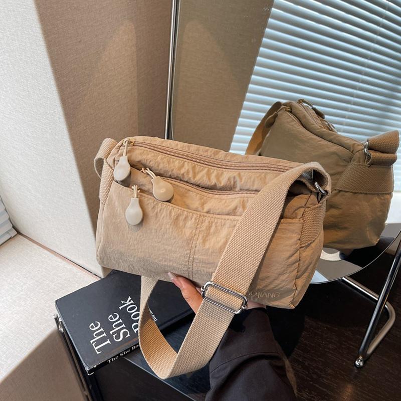 Fashionable Casual Ladies Wallet Lightweight Nylon Fabric Crossbody Bag Simple Multi-Layer Large Capacity Shoulder Bag 24cmX14cmX10cm