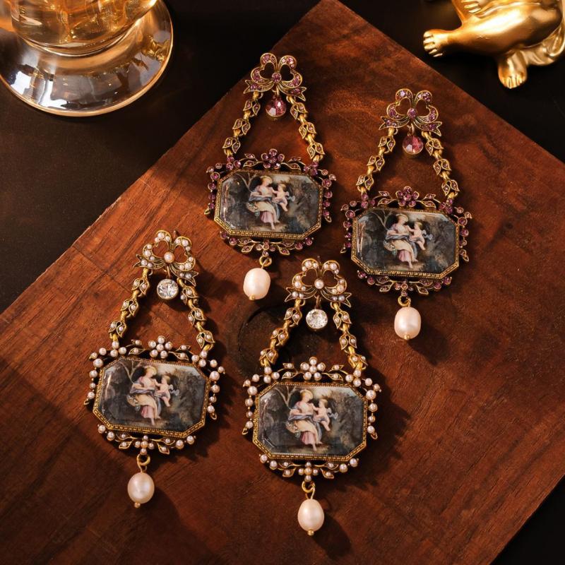 Retro Elegant Bow-Shaped Earrings Palace Style Freshwater Pearl Enamel Painted Ear Ornament For Women Party Jewelry Gift