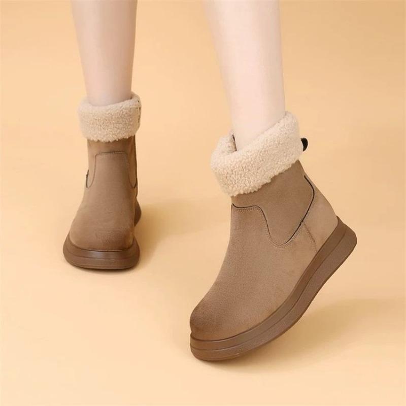 A Woman Is Wearing Fashionable and Casual Fleece Warm Snow Boots and Round-toed Cotton Shoes