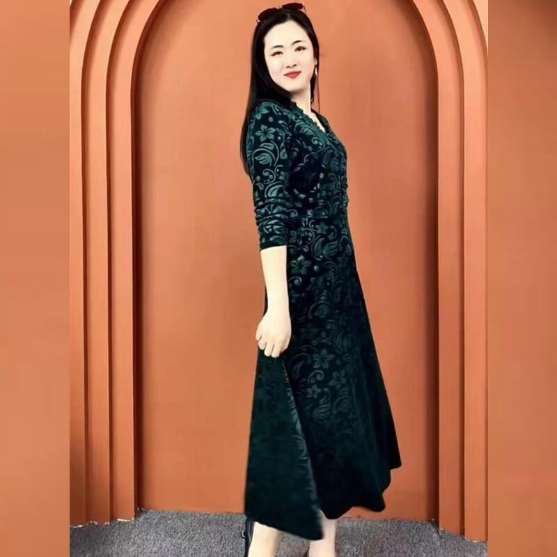 Women's Plus Size Printed Velvet Dress Autumn Loose V-neck A-line Long Casual Dress
