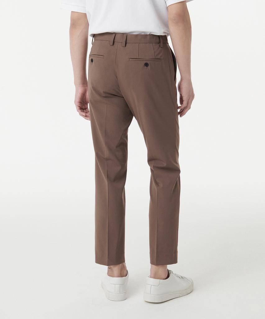 Musinsa Standard Lightweight Tapered Hidden Banding Crop Slacks [Light Brown]