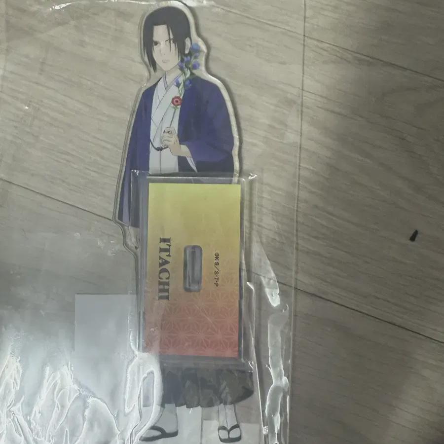 

Naruto Uchiha Itachi Acrylic Figure