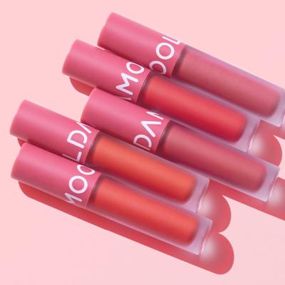 Maquillage des lèvres – Gloss à lèvres