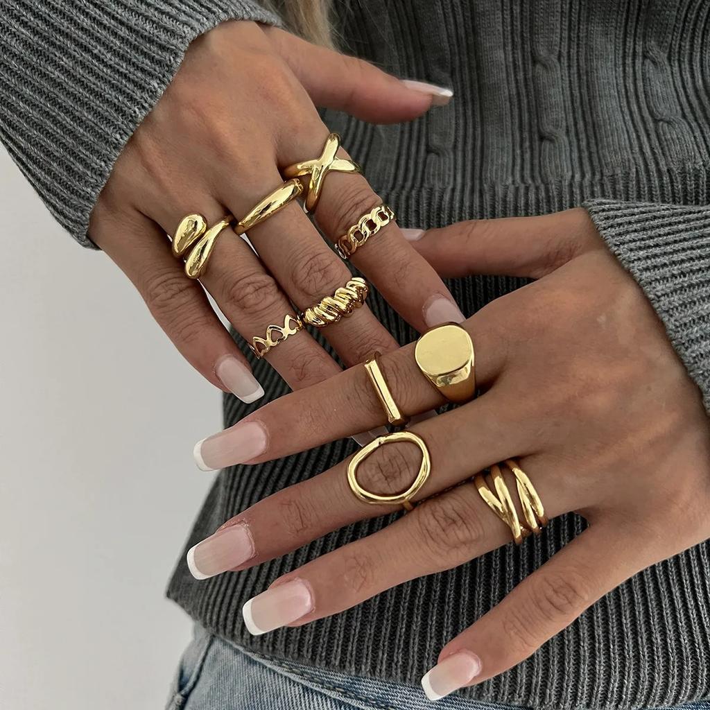7 Pcs/Sets Trendy Geometric Imitation Pearl Hollowed-out Cuff Rings Set for Women Metallic Minimalism Fashion Niche Chic Ring