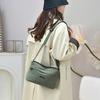 Women's Shoulder Bag Lightweight Large Capacity Multi-compartment Nylon Crossbody Bag