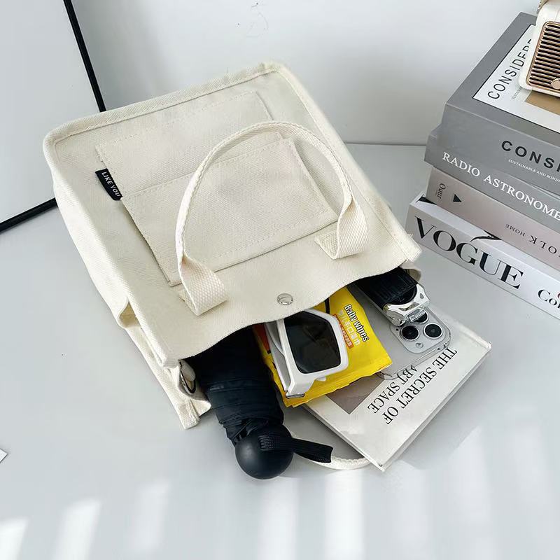 3D Multi-Pocket Canvas Tote Bag: Stylish, Versatile Messenger & Lunch Box Bag CLE