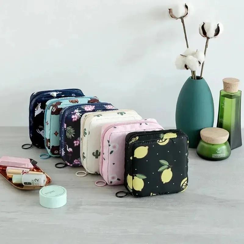 Women Coin Purse Sanitary Napkin Storage Bag Cartoon Waterproof Nursing Pad Bag Portable Large Capacity Menstrual Packet