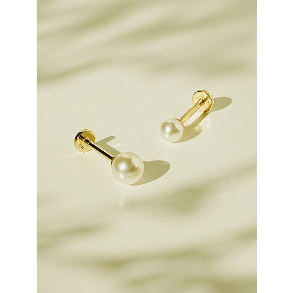 14K Internal Basic Pearl Labret Piercing Earrings