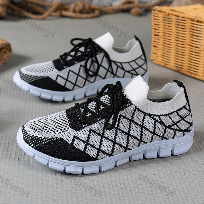 Fashion 2025 New Plus Size Casual Shoes Women's Fashion Comfortable Fly Woven Flat Shoes Mesh Breathable Lightweight Wedge Sneaker