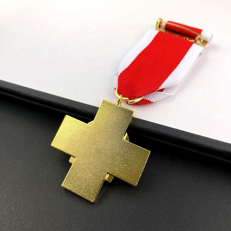 Emperor's Social Welfare Medal, White Cross Brooch, British Academy Style, Metal Badge Ribbon, Christmas Gift, Stocking Stuffers