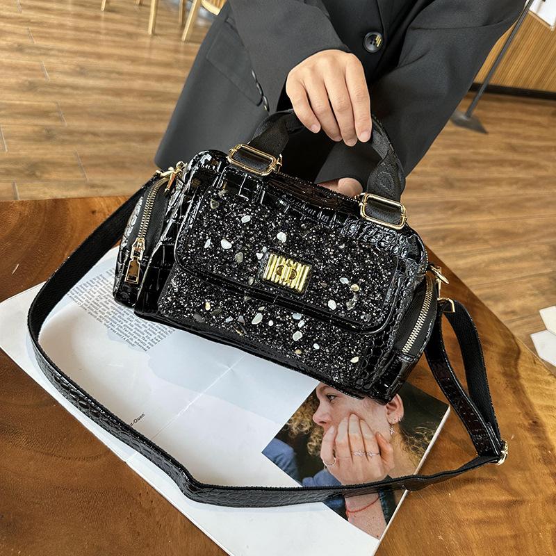 

Сумка в западном стиле, инкрустированная бриллиантами, женская модная трендовая сумка через плечо для женщин, универсальная сумка через плечо, инкрустированная бриллиантами чёрный